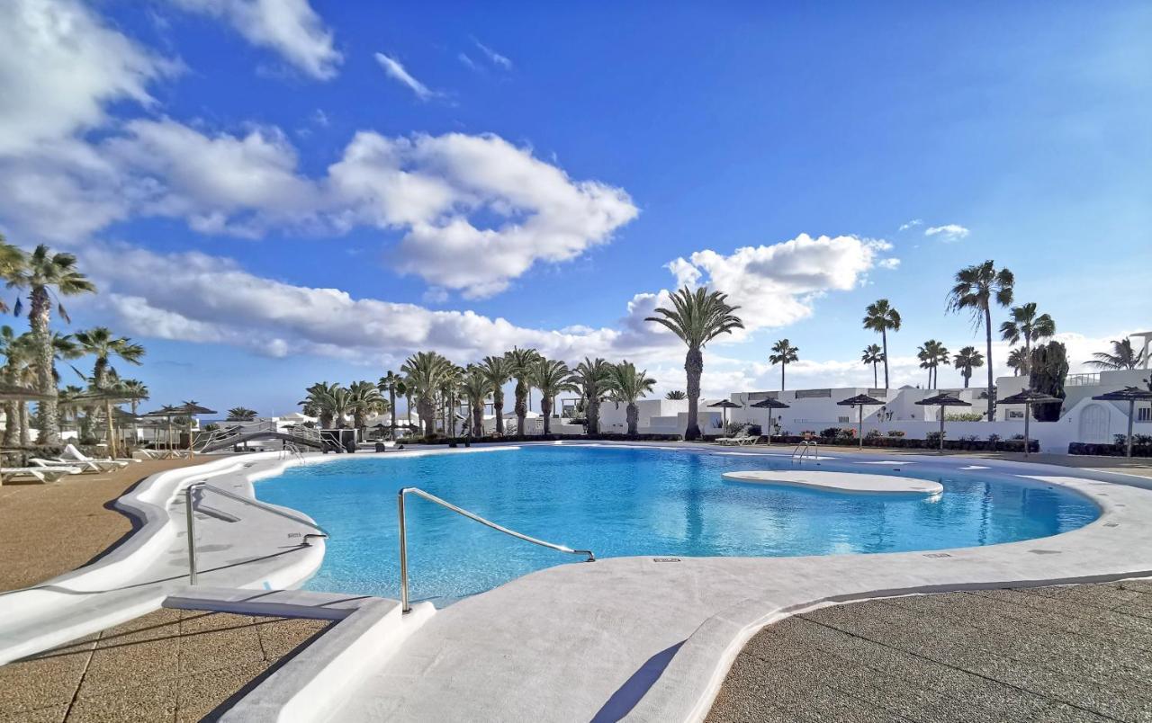 Calypso, Apartamento Completo Con Vistas Al Mar Y A La Piscina En Costa Teguise Dış mekan fotoğraf