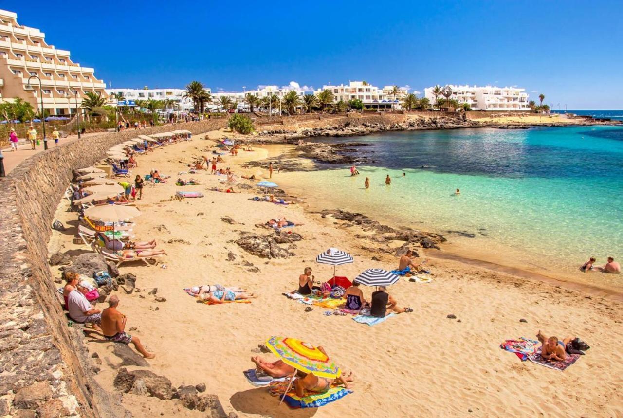 Calypso, Apartamento Completo Con Vistas Al Mar Y A La Piscina En Costa Teguise Dış mekan fotoğraf